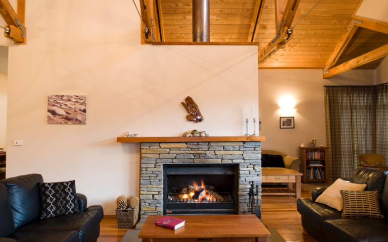 Mahitahi Lodge