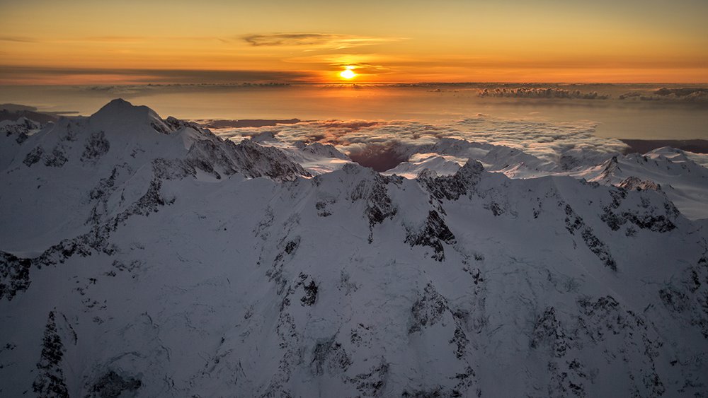 Air Safaris Franz Josef Glacier sunset mountain