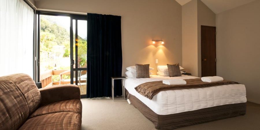Apline G Motel FJ