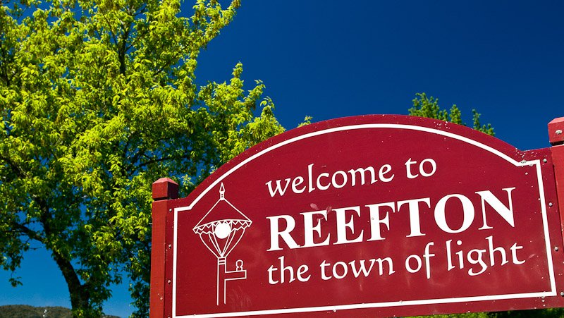 Reefton Town Sign