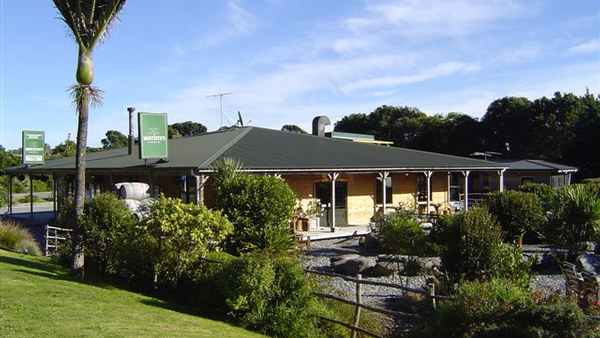Punakaiki Tavern Accommodation and Bistro