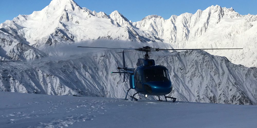 Glacier Country Helicopters.jpg