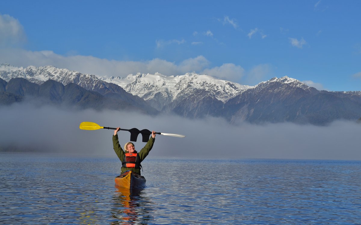 Glacier Country Kayaks