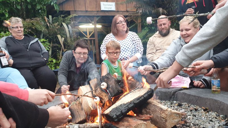 Lake-Brunner-Country-Motel-firepit.JPG