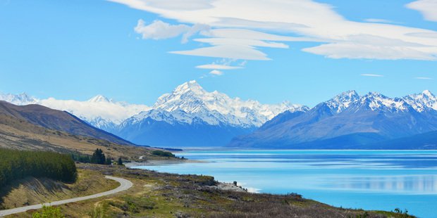 Lake Pukaki and Mt Cook.jpg