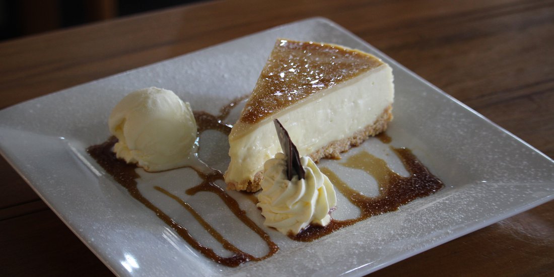Manuka Honey Cheesecake.JPG