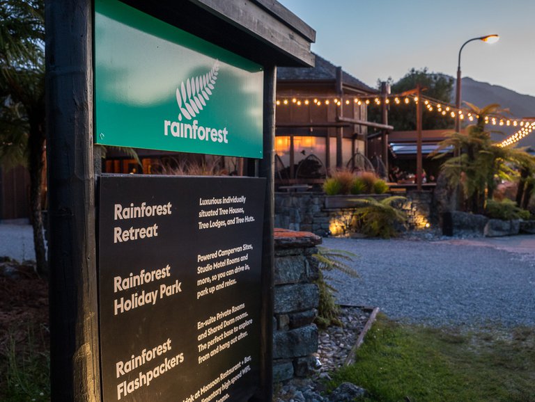 Rainforest Retreat (2).jpg