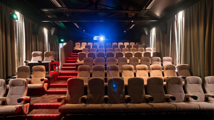 Regent Theatre32.jpg