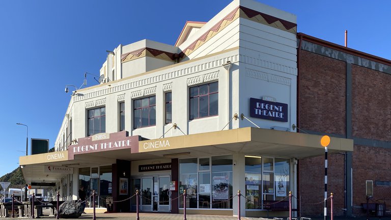 Regent Theatre Greymouth.jpg