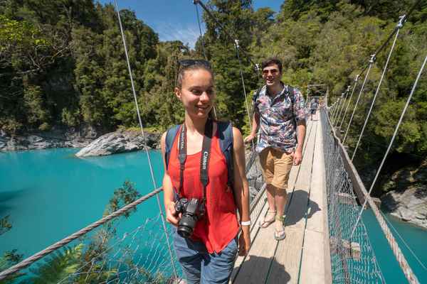Hokitika Gorge swingbridge