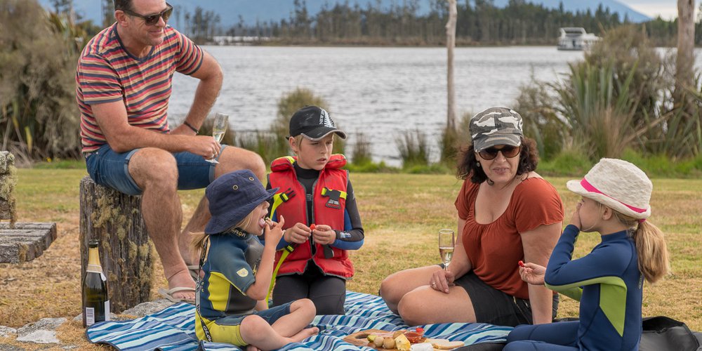 Picnic at Lake Brunner