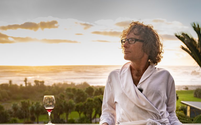 Te Radar relaxes at Punakaiki Resort