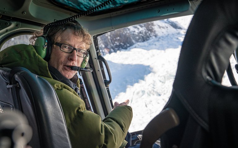 Te Radar in a helicopter