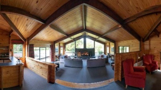 Westwool Lodge - Guest Lounge1.jpg