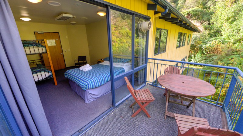 YHA - Franz Josef - interior - 24 - 2015 1000.jpg