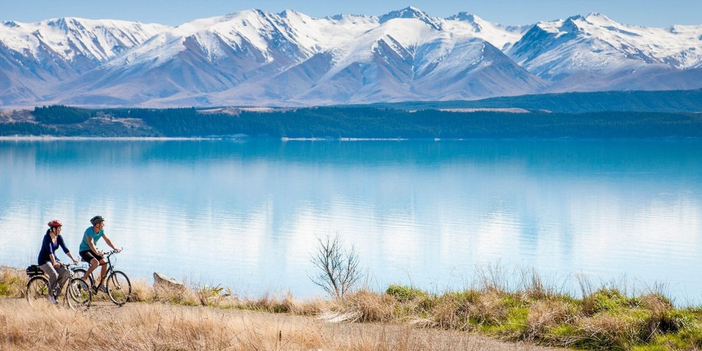 ac-42-alps-2-ocean-cycle-trail-lake-pukaki-canterbury-miles-holden.jpg