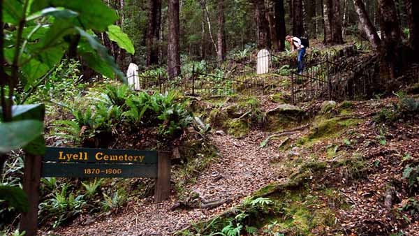 Lyell Cemetery Reefton
