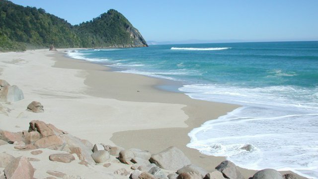 scotts Beach, Karamea