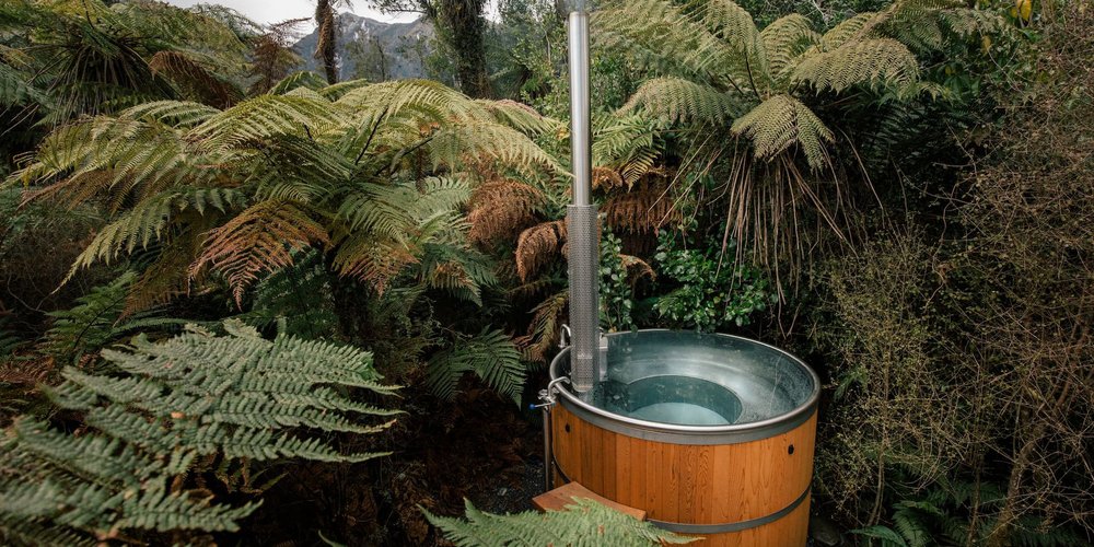 waiho hot tubs.jpg